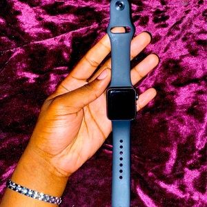 i’m trying to get rid of my apple watch it’s been used maybe twice .